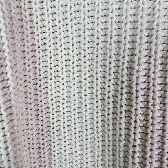 Aerie Chunky Knit Crew NeckRaglanLong Sleeve Pullover Sweater Cream Small Petite - Picture 6 of 11